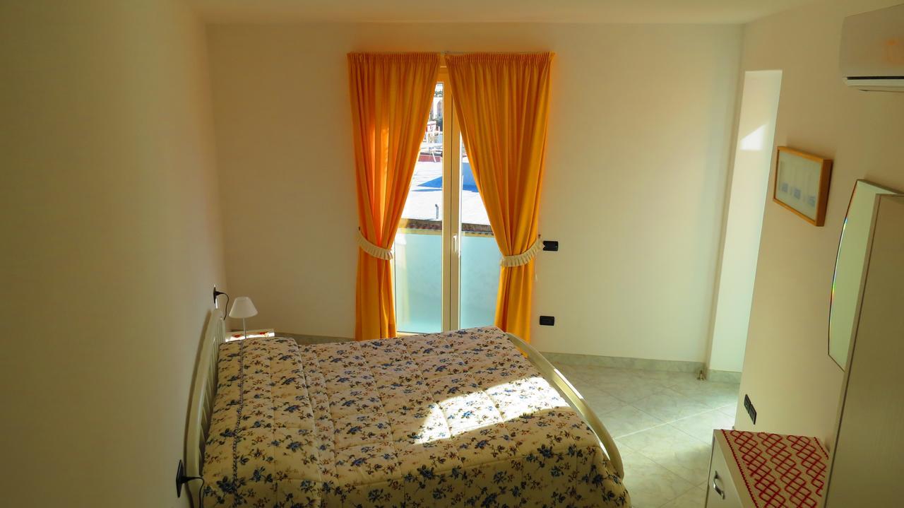 Villa Flora Ischia Exterior foto